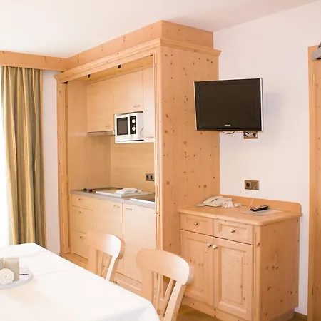 Hotel Grüne Laterne - Lanterna Sexten