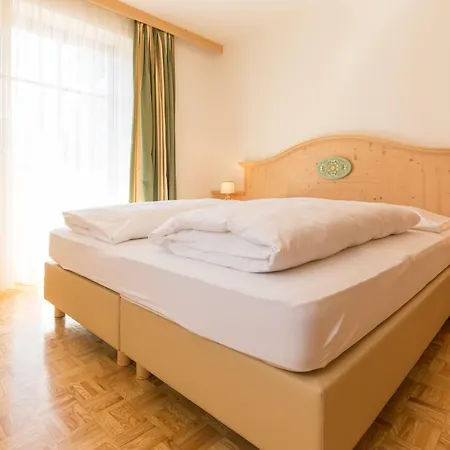 Hotel Grüne Laterne - Lanterna Sexten
